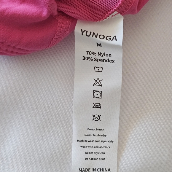 🆕️Yoga Adjustable Padded Sports Bra – Size Medium – NWOT - Picture 9 of 9